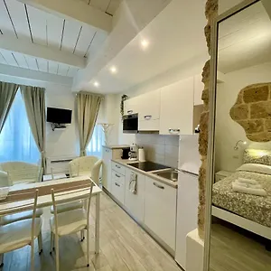 Protea House Italie