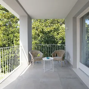 https://dama-1.hotelinveneto.com