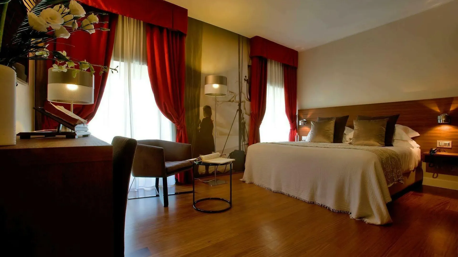 Hotel Milano Scala 4*, Milan Italy