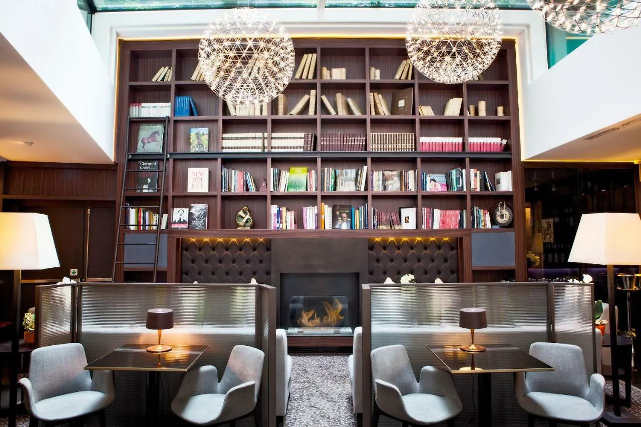 Hotel Milano Scala Milan